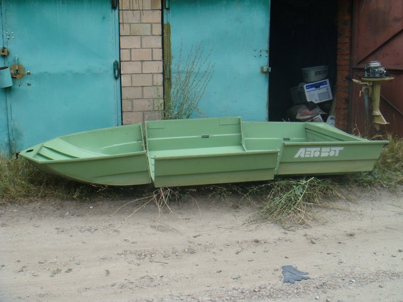 Лодка “Автобот”