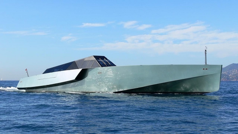 Самая быстрая яхта в мире